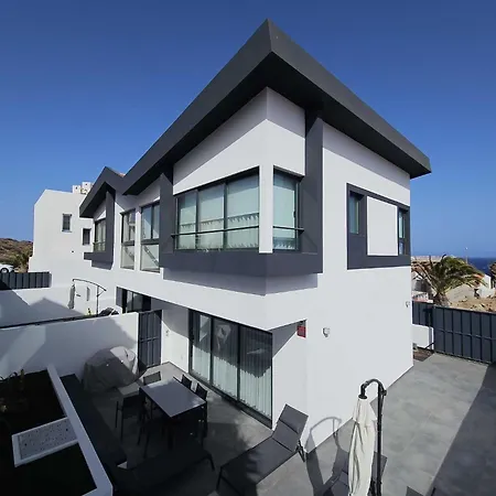 Divela, Ocean View, Private & Heated Pool 别墅 *