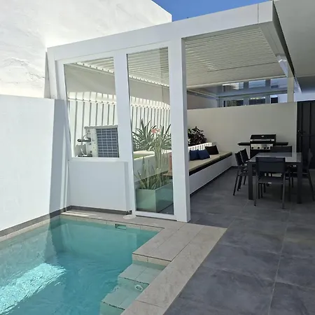Divela, Ocean View, Private & Heated Pool