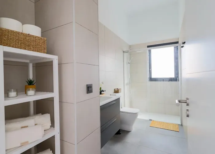 Divela, Ocean View, Private & Heated Pool