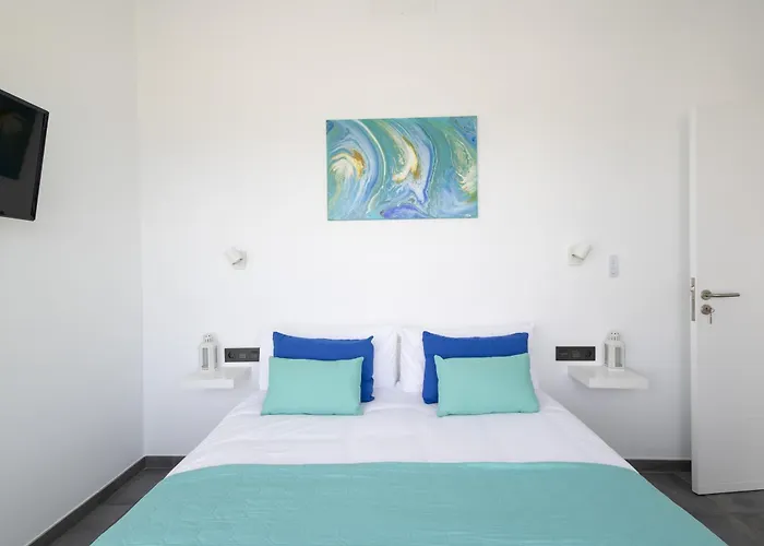 Villa Divela, Ocean View, Private & Heated Pool *