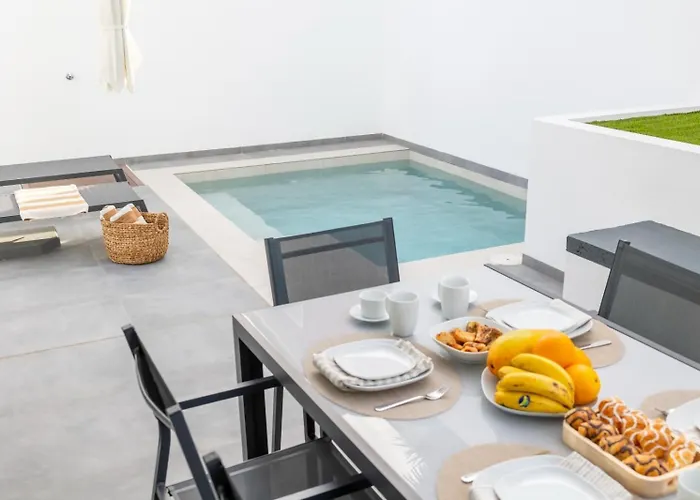 Divela, Ocean View, Private & Heated Pool * La Listada